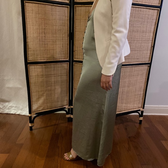 Slip on Dress - Picture 4 of 7